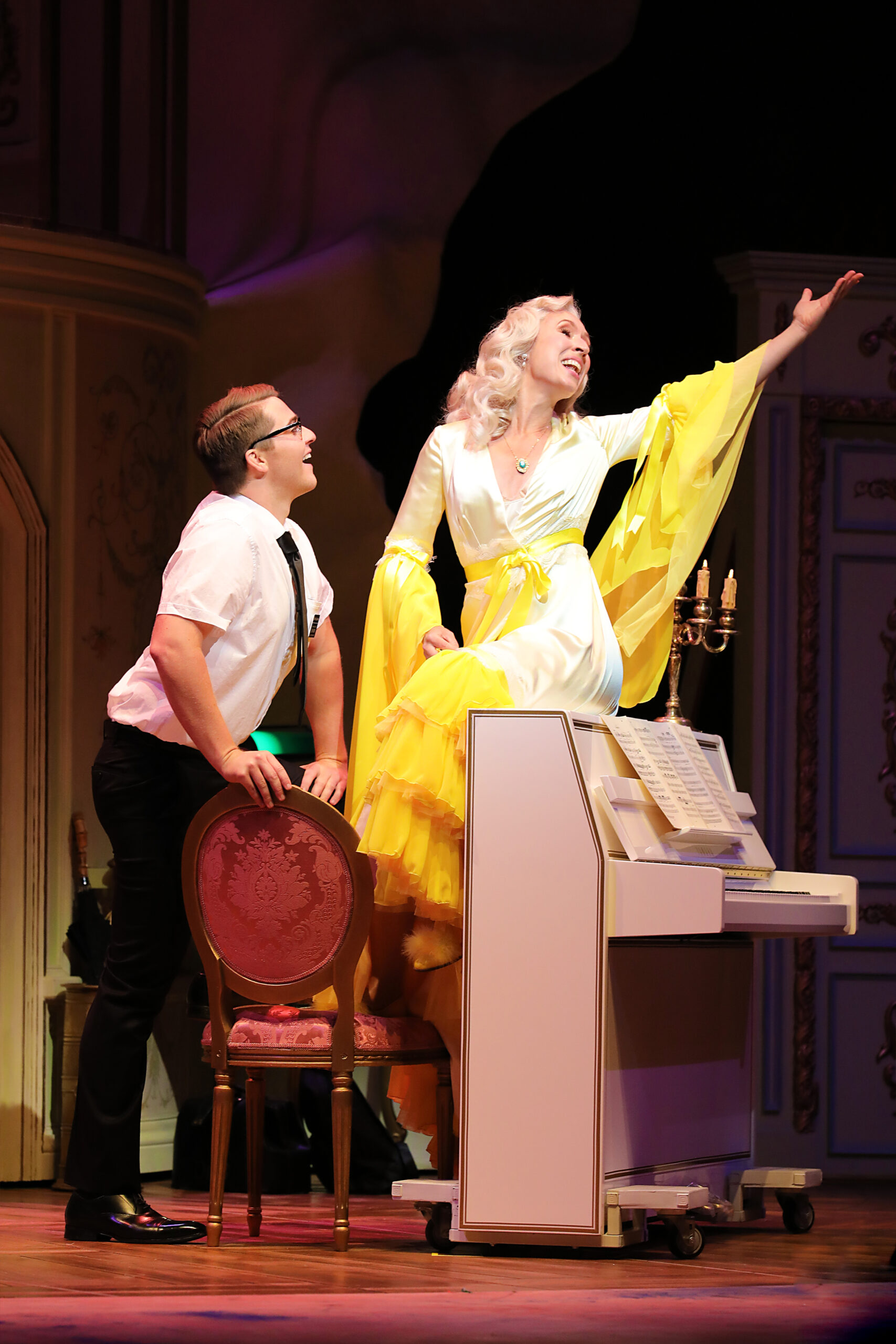 Rosina in The Barber of Seville at Santa Fe Opera with Jack Swanson (Photo: Curtis Brown)